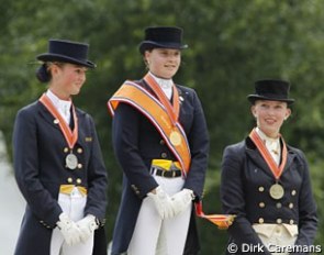 The Junior Podium: Danielle Houtvast, Anne Meulendijks, Stephanie Kooijman