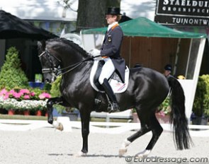 Edward Gal and Totilas secure Grand Prix victory at the 2010 CDIO Rotterdam :: Photo © Astrid Appels