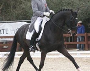 Carl Hester aboard Sasha Stewart's Uthopia (by Metall)