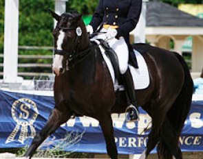 Shawna Harding and Rigo :: Photo © Ken Braddick