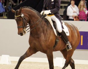 Brett Parbery and Victory Salute at the 2010 World Cup Finals in 's Hertogenbosch (NED)