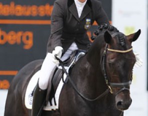 Jeanna Hogberg on Wellington at the 2010 World Young Horse Championships :: Photo © Astrid Appels