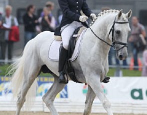 Polish Daria Kobiernik rode the Polish bred stallion Falbrus (by Aviano x Lambado). The combination ranked 24th in the B-finals with 6.88