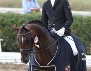 Jan Steiner and Sean Connery at the 2010 Hanoverian Riding Horse Championships :: Photo © Astrid Appels