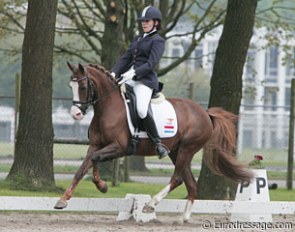 Alexandra Delemarre on Easy Dancer