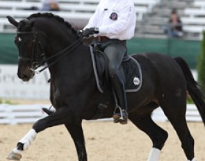 Belgian Jeroen Devroe with Apollo van het Vijverhof