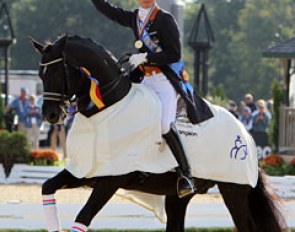 Lap of honour for Edward and Toto