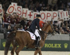 Canadian Ashley Holzer brought a big fan club to Kentucky: Go Ash + Poppy the sign reads. The duo finished 8th with 76.55%