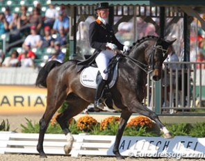 Imke Schellekens-Bartels and Sunrise at the 2010 World Equestrian Games :: Photo © Astrid Appels