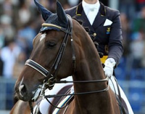 Tinne Vilhelmson on Don Auriello :: Photo © Astrid Appels