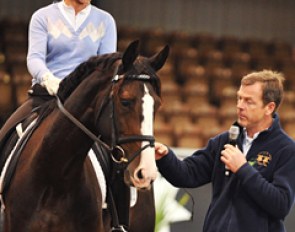 Georgina Catermole's Maserati and Dr. Ulf Möller checking the noseband :: Photo © Roz Neave