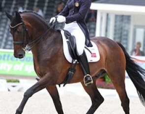 Camilla Kalseth and Carte d'Or at the 2011 European Championships in Rotterdam :: Photo © Astrid Appels