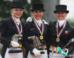 The junior rider individual test medalists: Pia Katharina Voigtländer, Vivien Niemann, Anna Zibrandtsen :: Photo © Astrid Appels