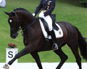 Sanneke Rothenberger on Deveraux at the 2011 European Young Riders Championships :: Photo © Astrid Appels