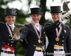 The  Young rider individual test medallists: Cathrine Dufour, Sanneke Rothenberger, Carina Nevermann Torup
