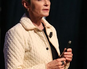 Dr. Hilary Clayton :: Photo © Astrid Appels