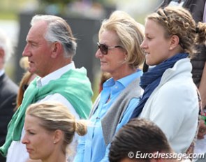 Trainer Klaus Balkenhol and mom Ursula Bechtolsheimer watching Laura in the prize giving