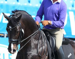 Carl Hester schooling Uthopia