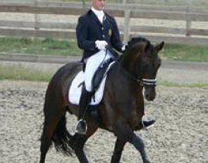 Simon Missiaen and Rousseau's Topas at the 2011 CDN Hulsterlo