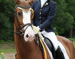 Terhi Stegars and Dalou Shan won the BuCha trial at Linslerhof