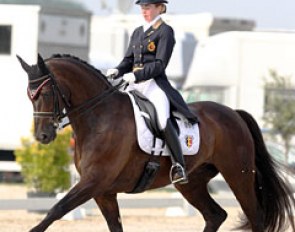 Eline de Coninck and Don Warohn at the 2011 CDIO-JR Moorsele :: Photo © Astrid Appels