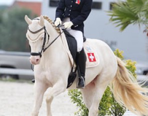 Swiss Sharon Höltschi on Pegasus B (by Pan Tau B)