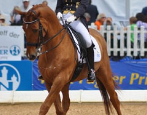Hindle on her new ride 10-year old Brisbane. “I’m happy that he was so honest and genuine in the test. All the little issues we need to work through don’t bother me, as he is so strong mentally. He was the same in the test as he is at home.”