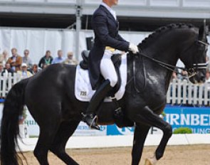 Matthias Rath and Totilas in piaffe