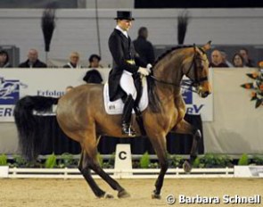 Isabell Werth's head rider Matthias Bouten on First Class (by Florestan)