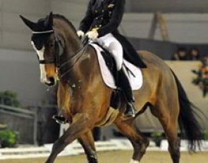 German junior team rider Jill de Ridder on her mom Alexandra's Grand Prix horse Wellington (by Wanderer)