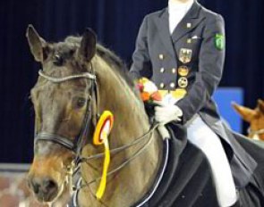 Annabel Frenzen and Cristobal won the Young Riders Individual Test