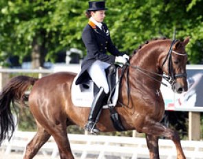 Angela Krooswijk on Flash at the 2011 CDI-PJYR Roosendaal :: Photo © Astrid Appels