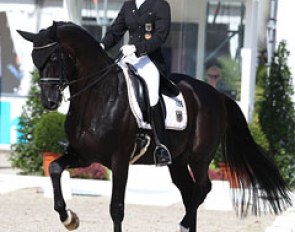 Kristina Sprehe and Desperados in the Under 25 competition at the 2011 CDI Rotterdam :: Photo © Astrid Appels
