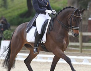 Noemie Goris and Ucelli T at the 2011 Sunshine Tour in Spain :: Photo © Astrid Appels