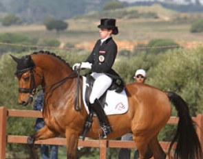 Astrid Neumayer and Everglade win the Grand Prix Special at the 2011 Sunshine Tour :: Photo © Astrid Appels