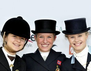 Karoline Kumle, Astrid Westberg Rikheim, Pernille Markussen at the 2011 CDI Vestfold :: Photo © Mette Sattrup