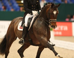 Edward Gal on Sisther de Jeu