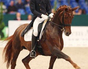 Hans Peter Minderhoud on Nadine