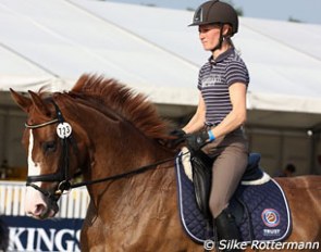 Helen Langehanenberg and Schickeria school in the main arena