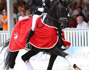 Emmelie's final lap of honour on Bretton Woods. The beautiful black has been bought by Ann Kathrin Linsenhoff and Paul Schockemohle for a rumoured 3 million euros