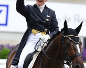 Irish Anna Merveldt and Coryolano
