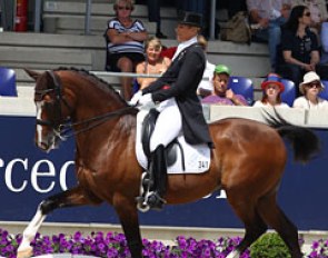 Anne van Olst and Clearwater at the 2012 CDIO Aachen :: Photo © Astrid Appels