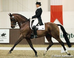 Australian Mary Hanna on Sancette