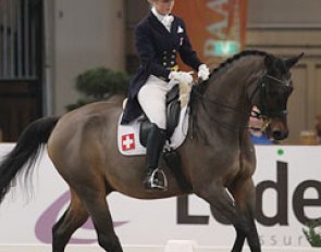 Swiss Andrina Suter on the 19-year old Trakehner Popcorn II (by Anduc x Flaneur)