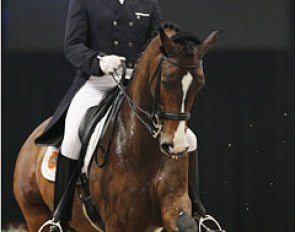 Patrick van der Meer and Uzzo at the 2012 CDI Drachten :: Photo © Astrid Appels