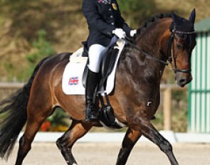 Phoebe Peters and SL Lucci were the second British duo to make it to the freestyle. The 13-year old managed her cheeky, noise sensitive Lucci well. She rode to music from The Good, The Bad and The Ugly