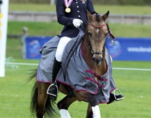 Sanne Vos and Champ of Class