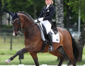 Swedish Sanna Nilsson on the powerfully moving Go Dutch