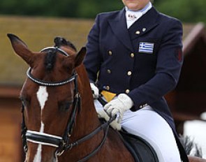Angela Sklavounos and Quanderas at the 2012 European Young Riders Championships :: Photo © Astrid Appels
