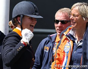 Dana van Lierop wins the individual test, chef d'equipe Tineke Bartels is happy